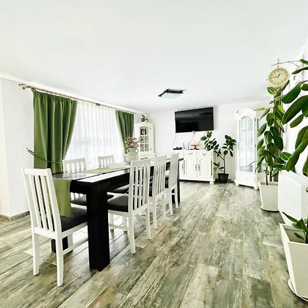 Agropa Garden Hotell Prundul Birgaului Exteriör bild
