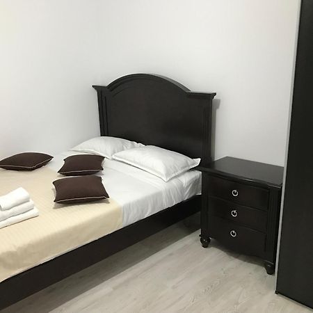 Agropa Garden Hotell Prundul Birgaului Exteriör bild